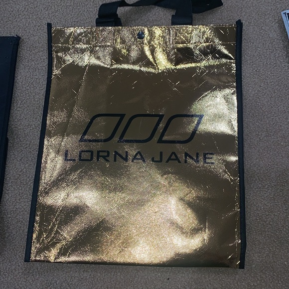 Lorna Jane Bag Bundle (3 totes) - Picture 3 of 5